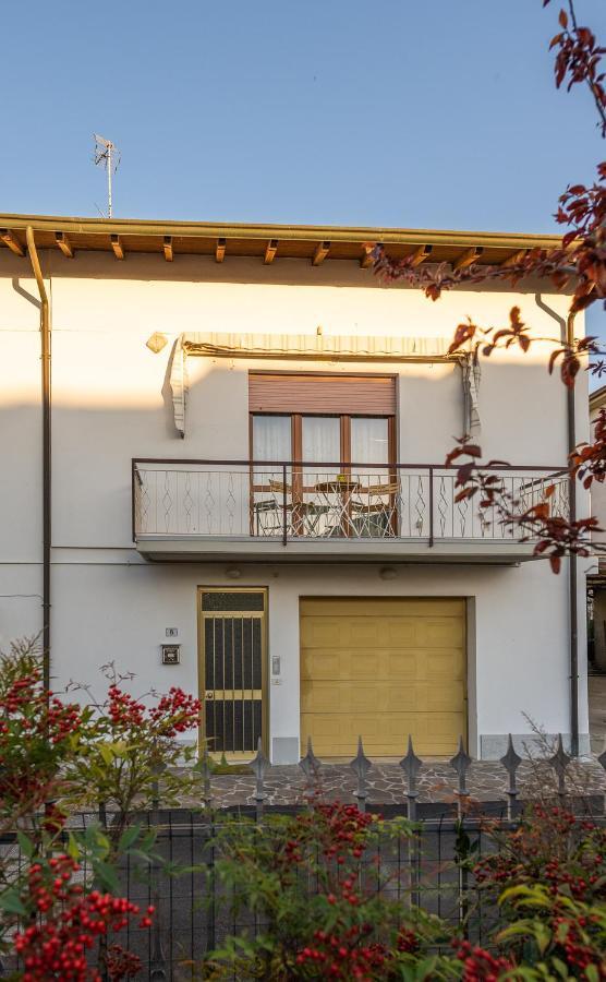 Cinzia'S Holiday Home Desenzano del Garda Exterior foto